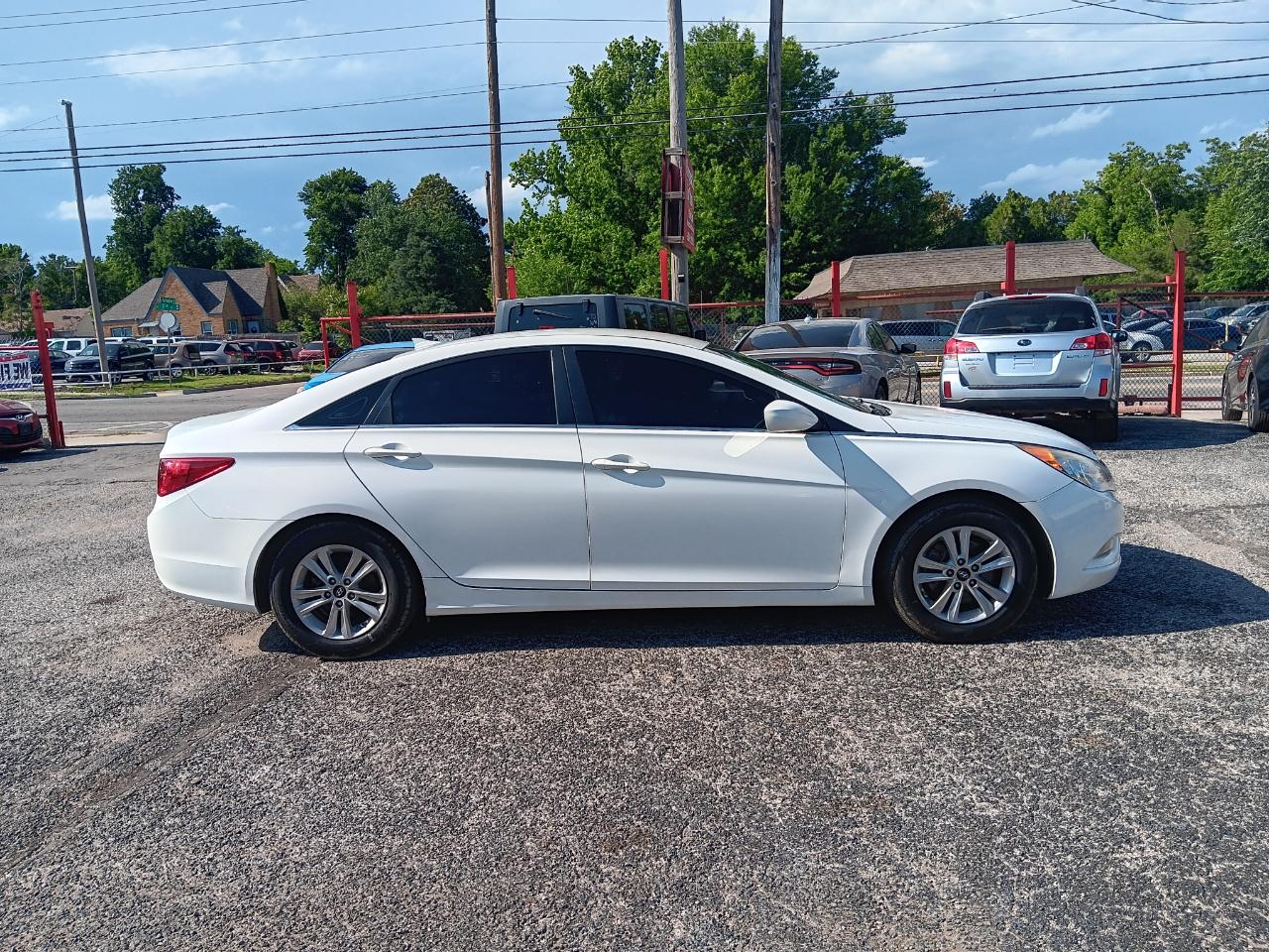 Hyundai Sonata GLS 2013