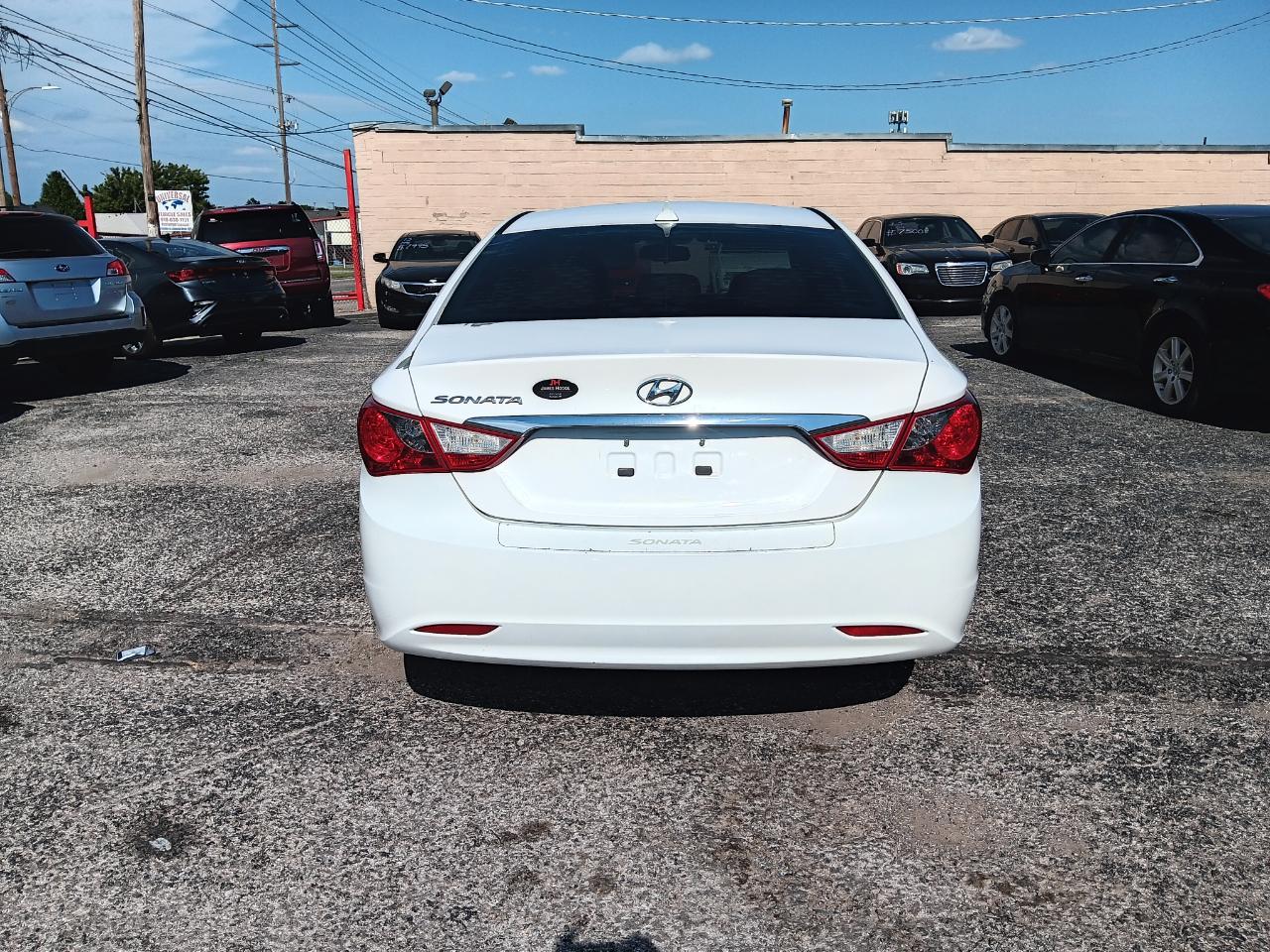 Hyundai Sonata GLS 2013