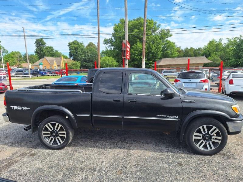Toyota Tundra  2002