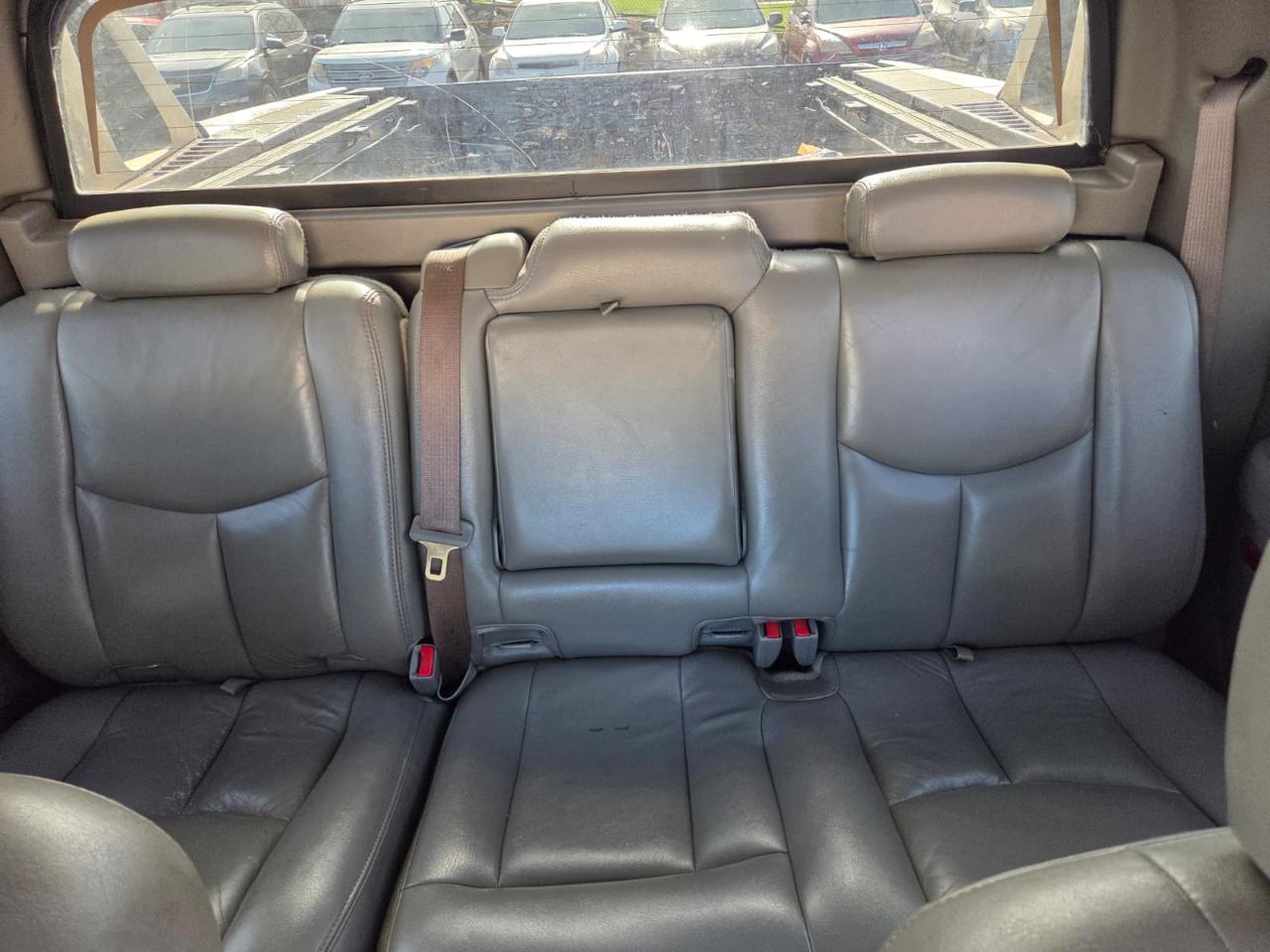 Chevrolet Avalanche 1500 LS 2005