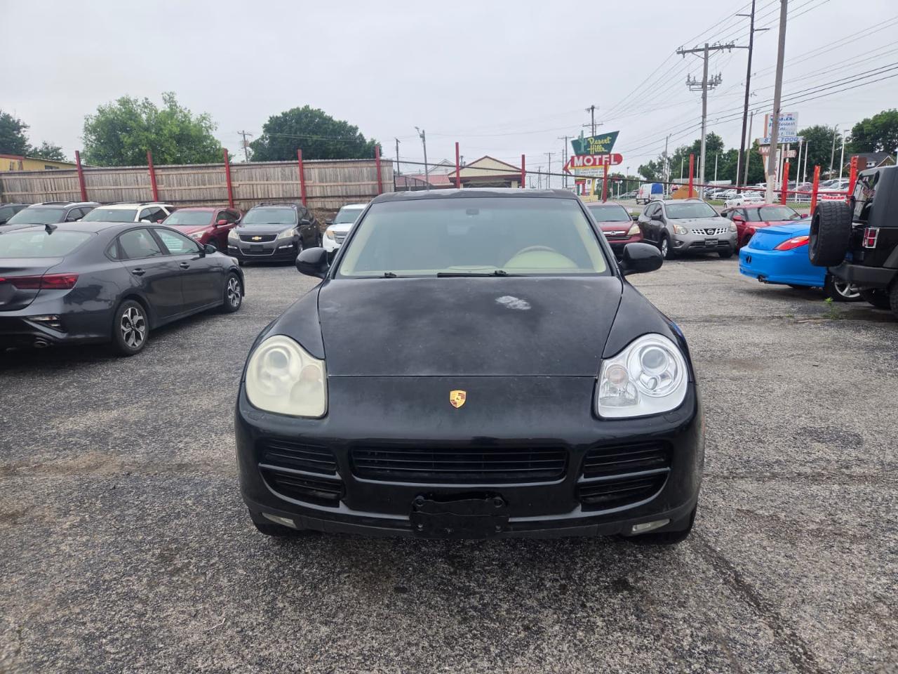 Porsche Cayenne  2004