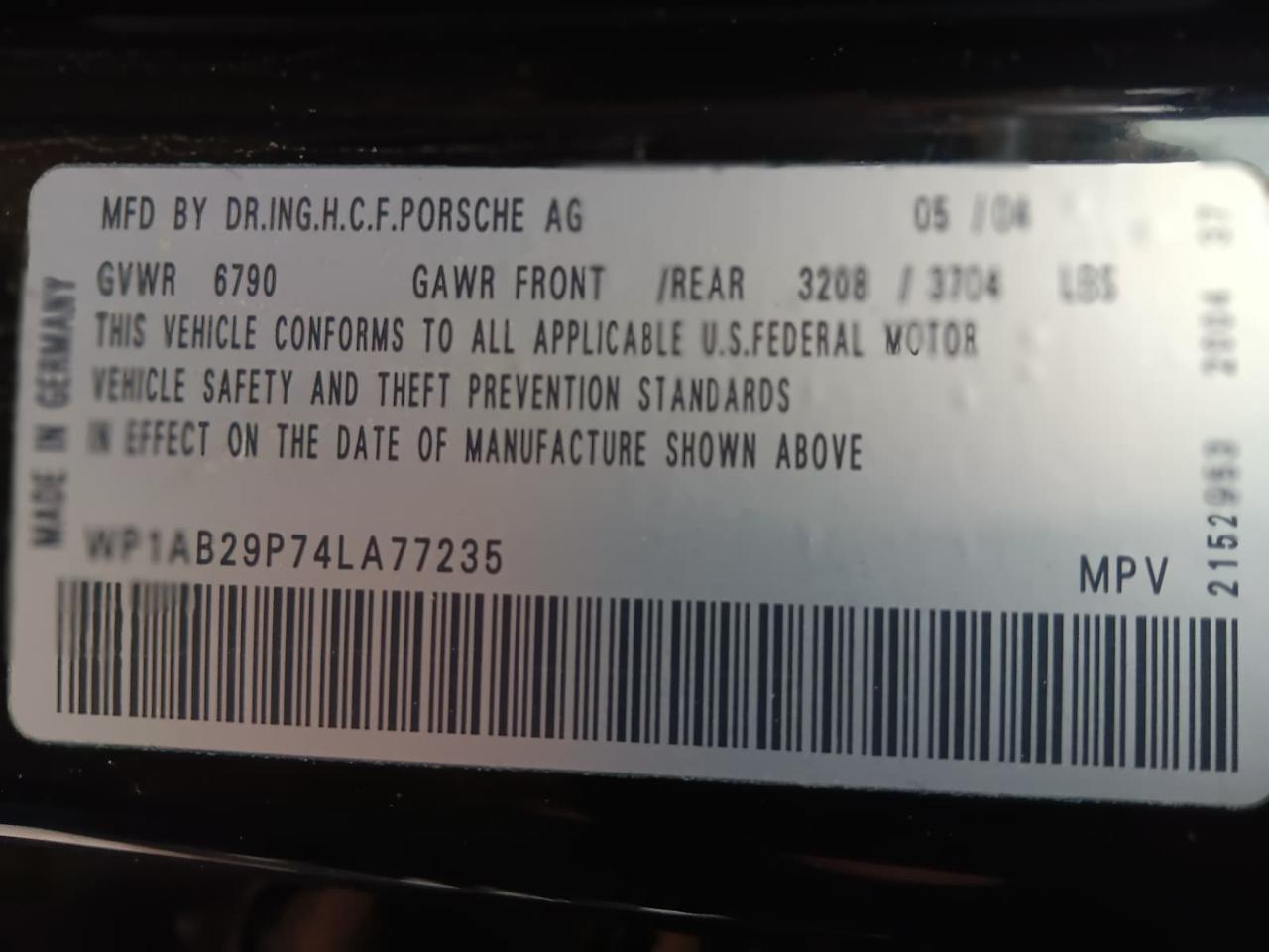 Porsche Cayenne  2004