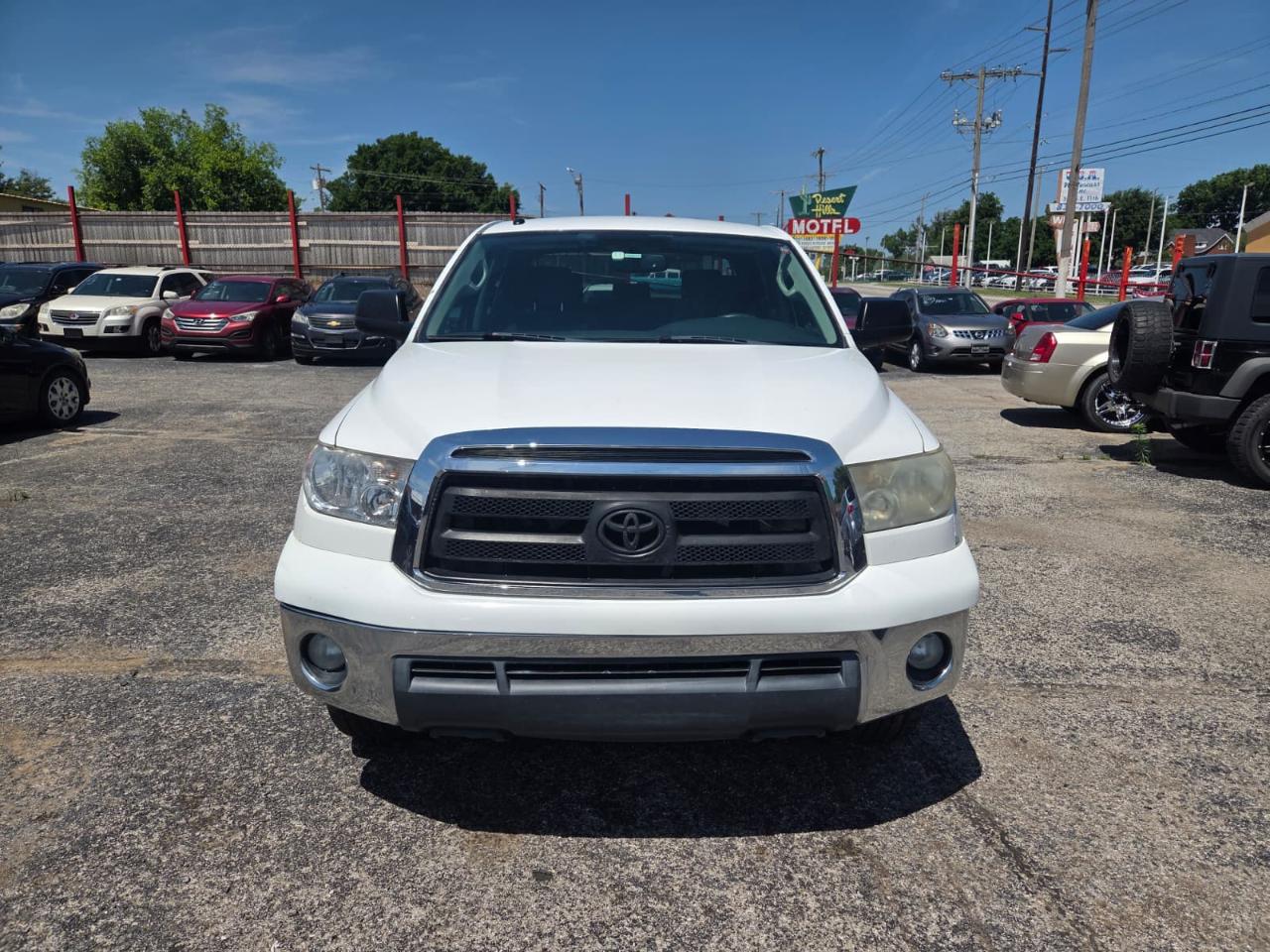 Toyota Tundra  2012