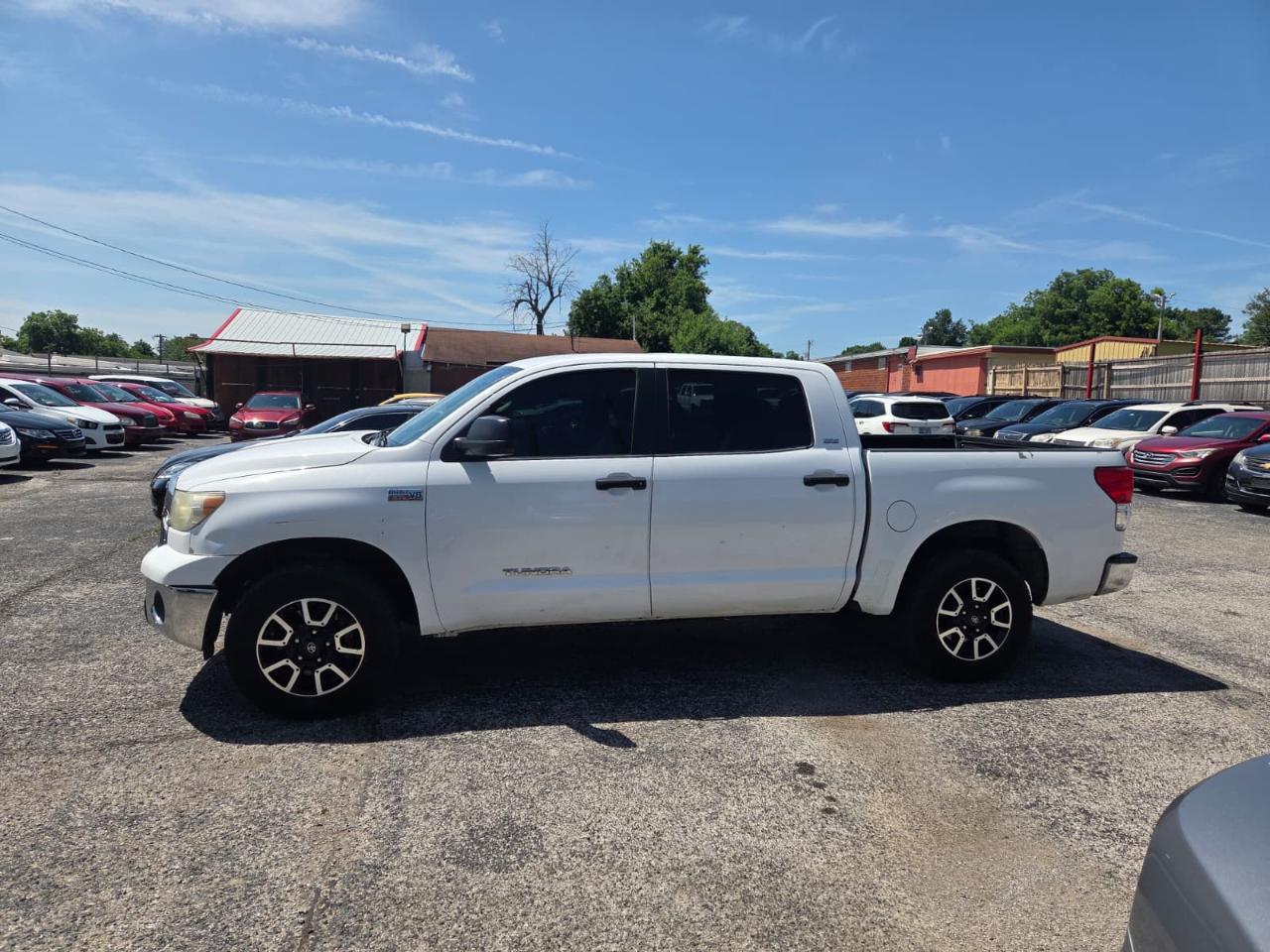 Toyota Tundra  2012