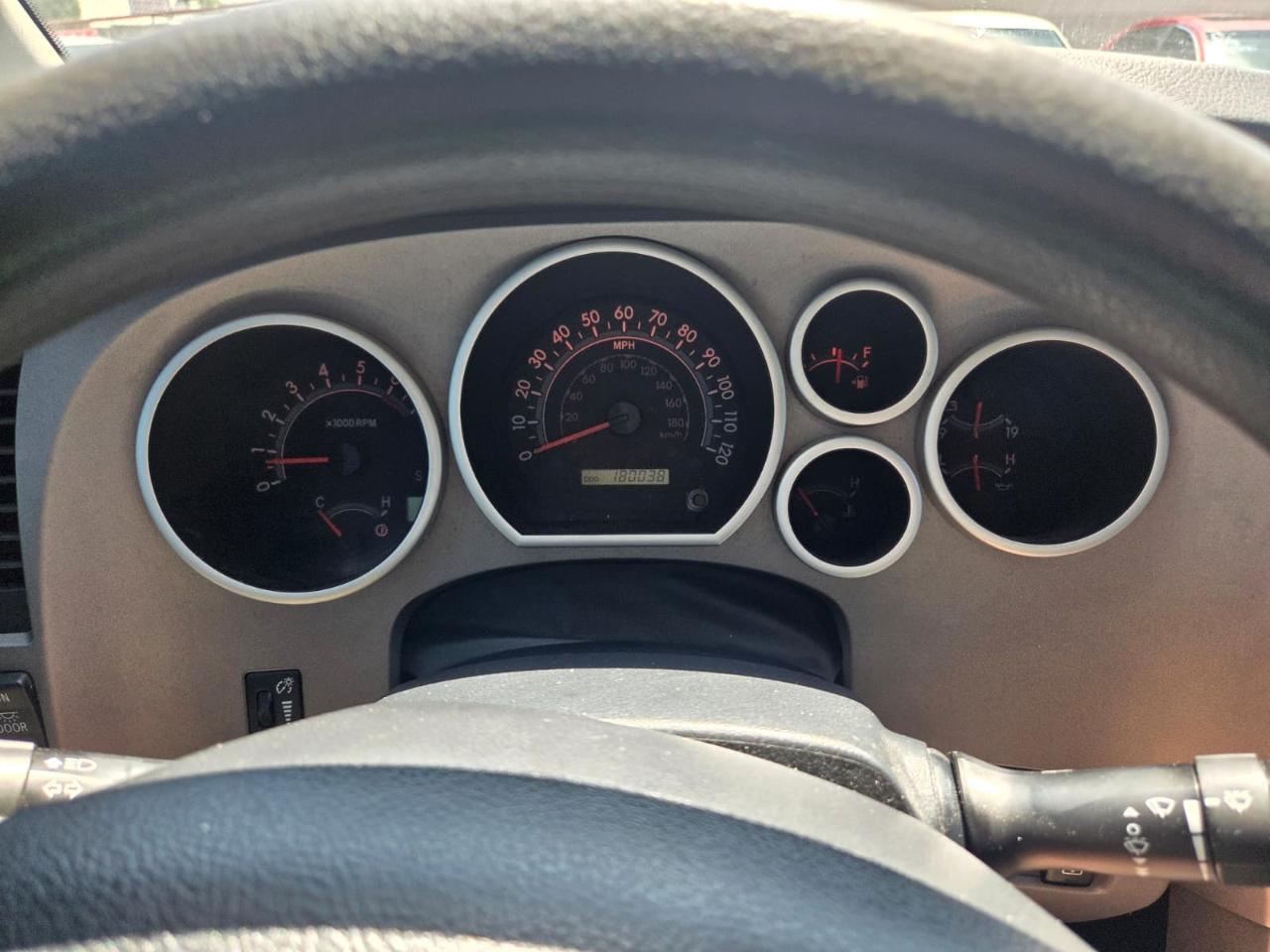 Toyota Tundra  2012