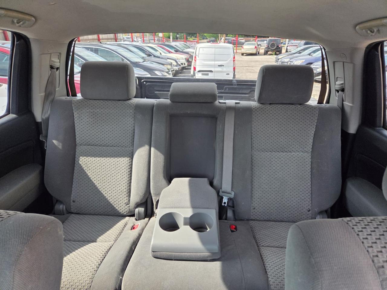 Toyota Tundra  2012