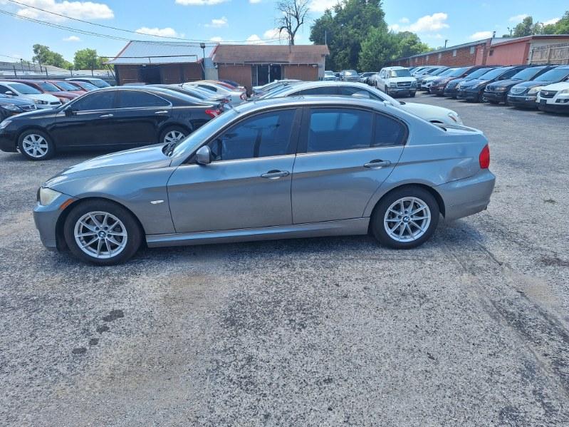 BMW 3-Series 328i 2010