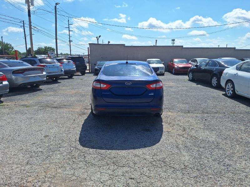 Ford Fusion  2014