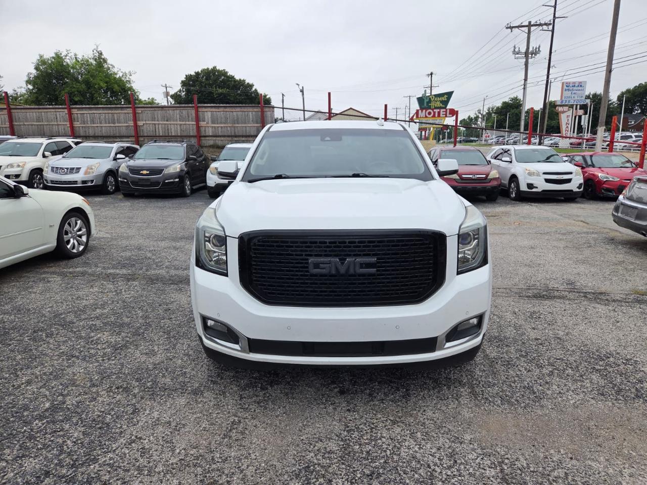 GMC Yukon  2017