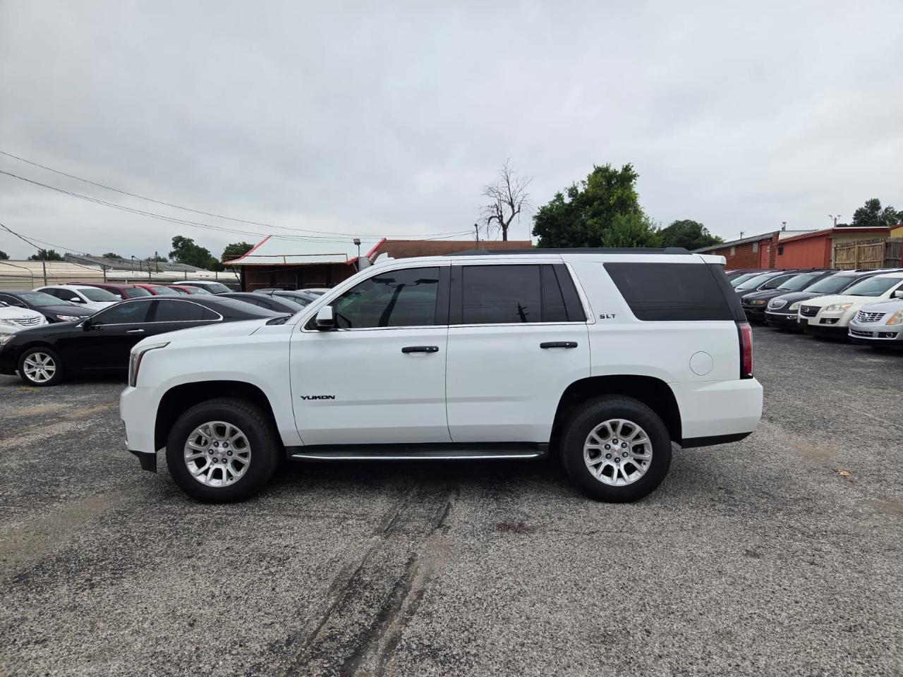 GMC Yukon  2017