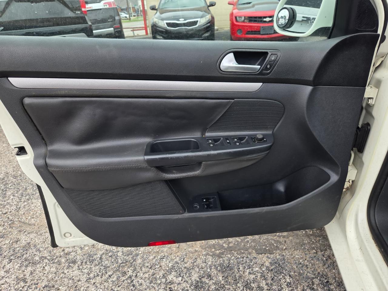 Volkswagen Jetta TDI Loyal Edition 2009
