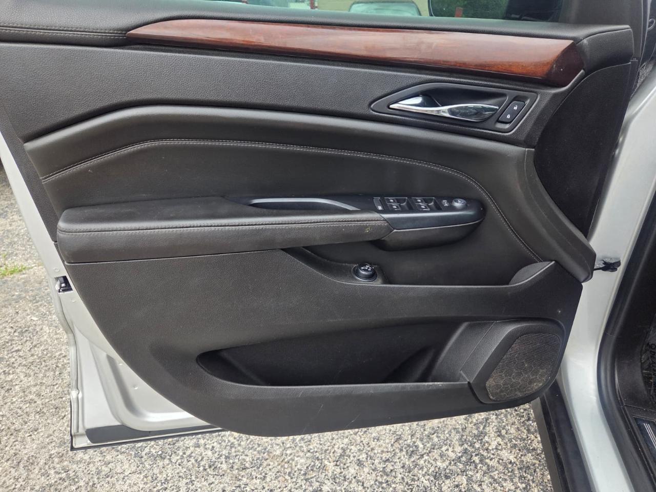 Cadillac SRX  2014