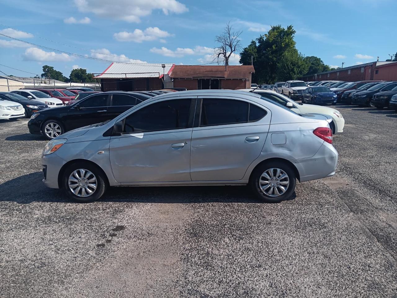 Mitsubishi Mirage G4 ES 2017