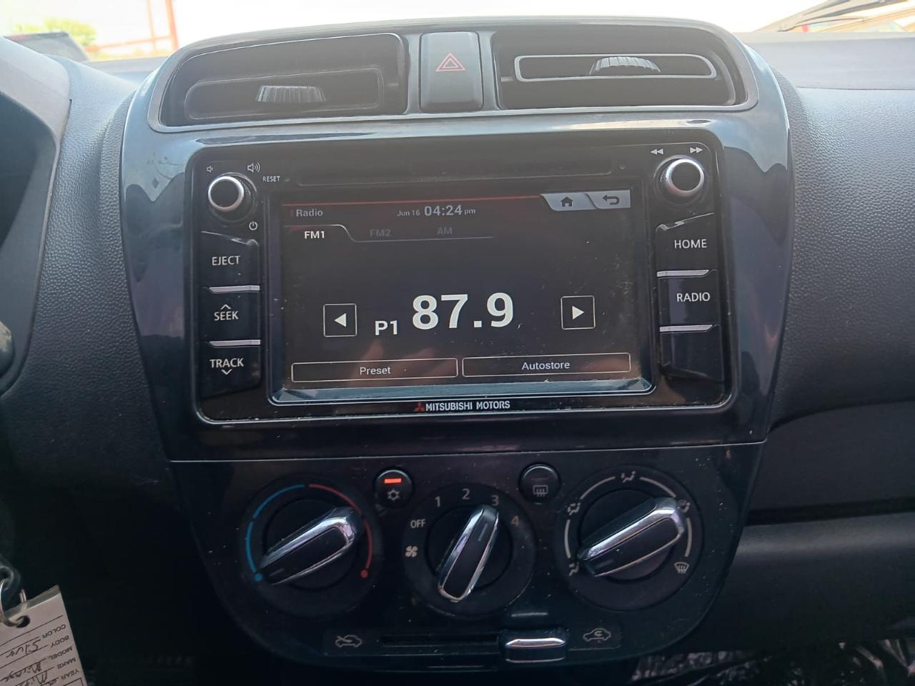 Mitsubishi Mirage G4 ES 2017