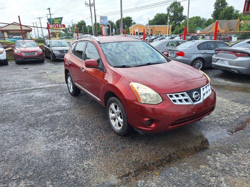 Nissan Rogue  2011