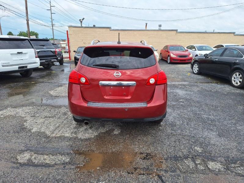 Nissan Rogue  2011