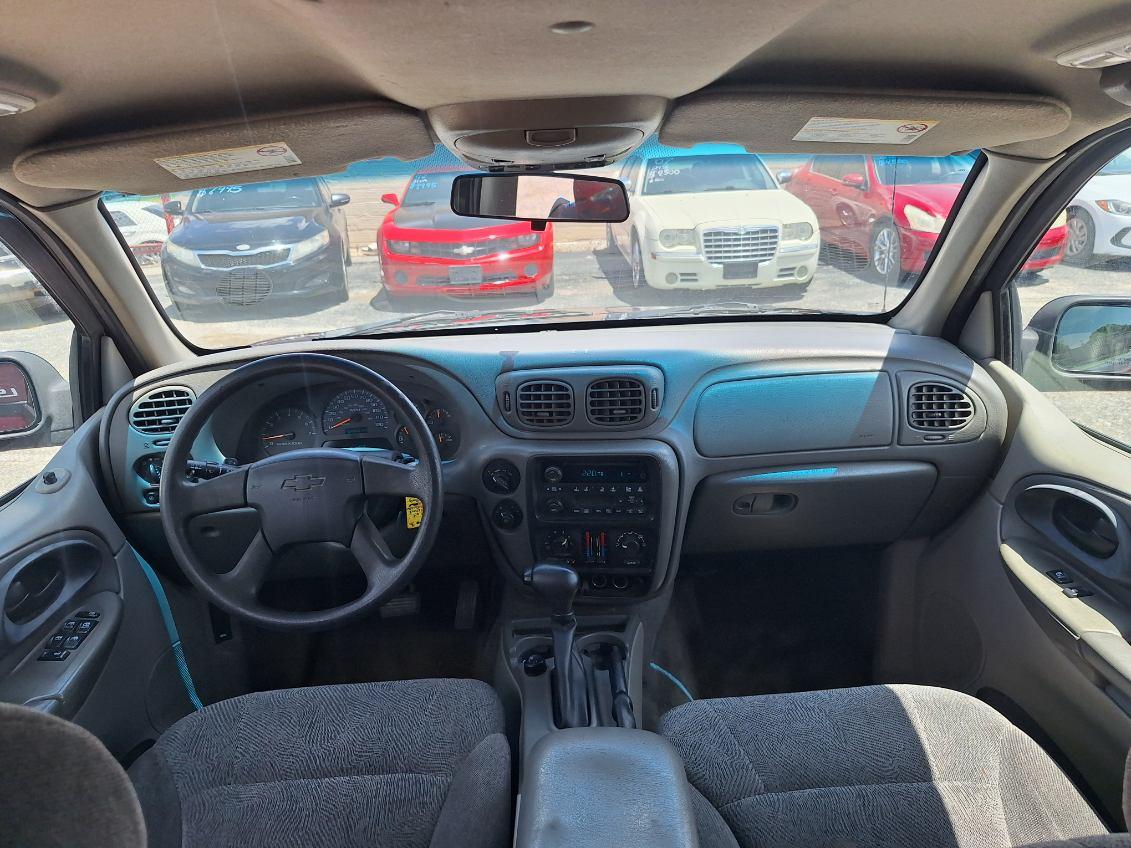 Chevrolet TrailBlazer  2004