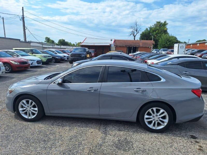 Chevrolet Malibu  2016