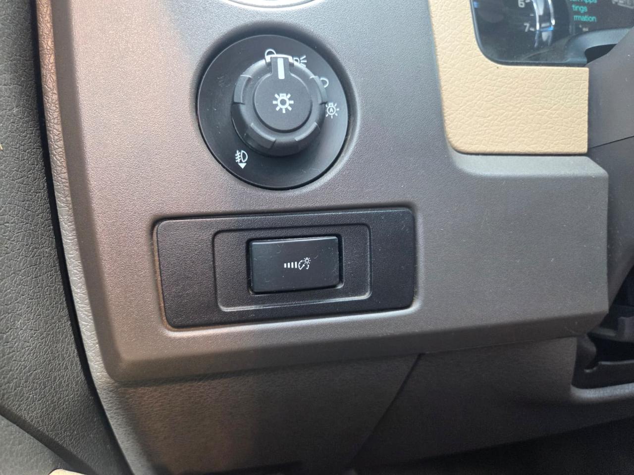Ford F-150  2012
