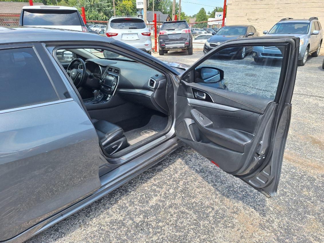 Nissan Maxima 3.5 S 2017