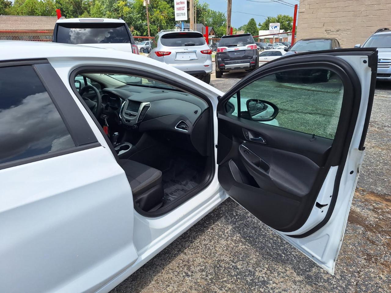 Chevrolet Cruze LS Auto 2018