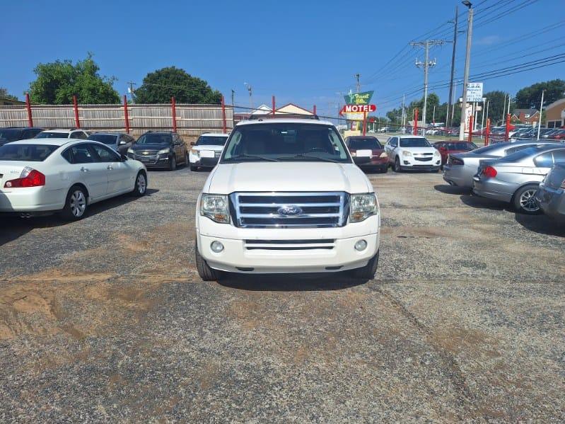 Ford Expedition  2013