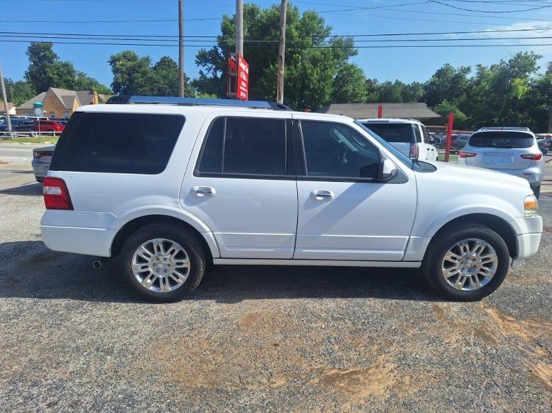 Ford Expedition  2013
