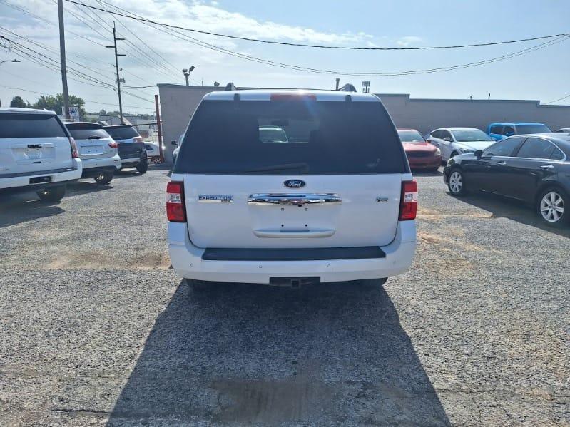 Ford Expedition  2013