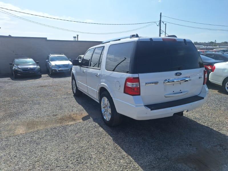 Ford Expedition  2013