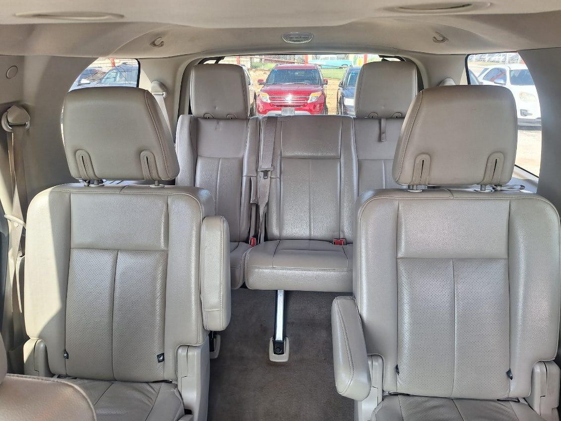 Ford Expedition  2013