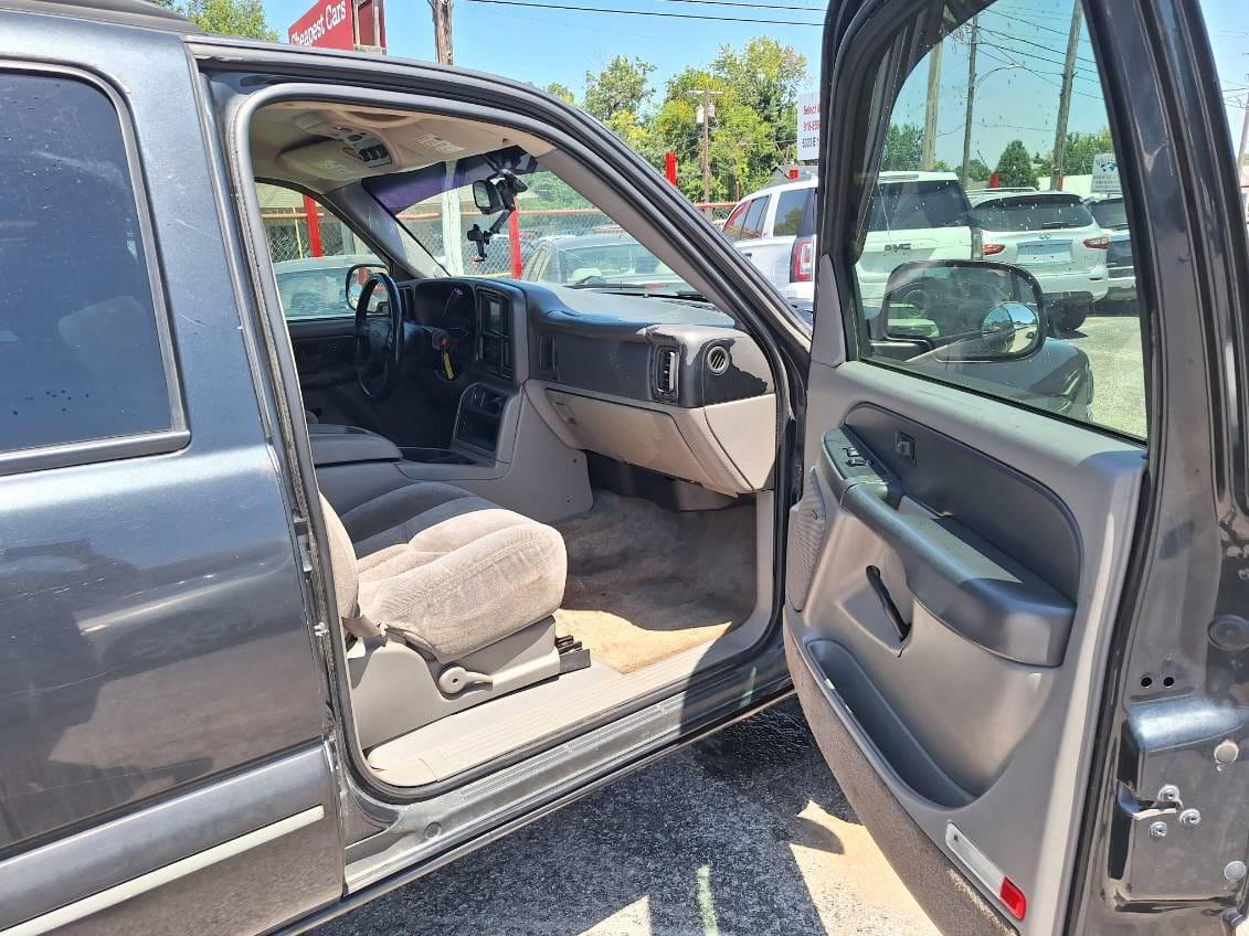 Chevrolet Tahoe  2003