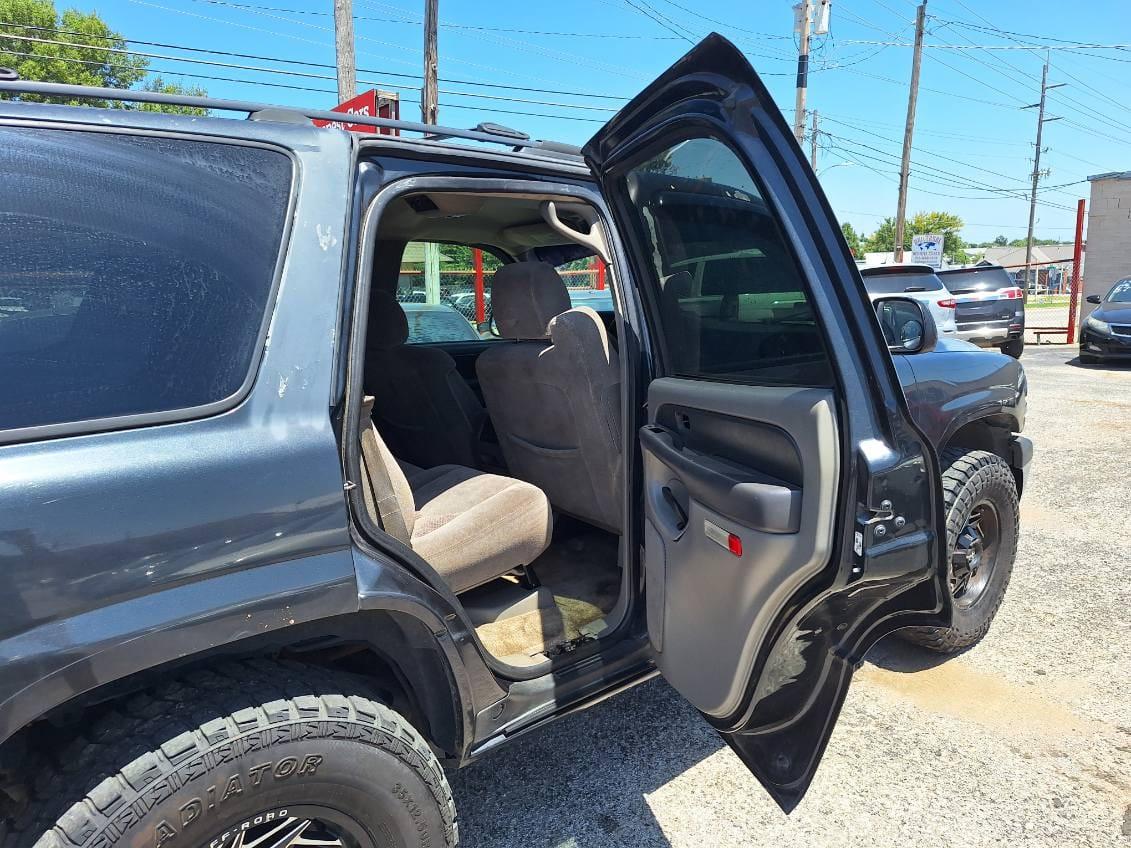 Chevrolet Tahoe  2003
