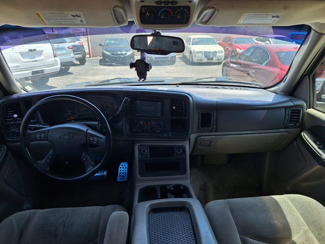 Chevrolet Tahoe  2003