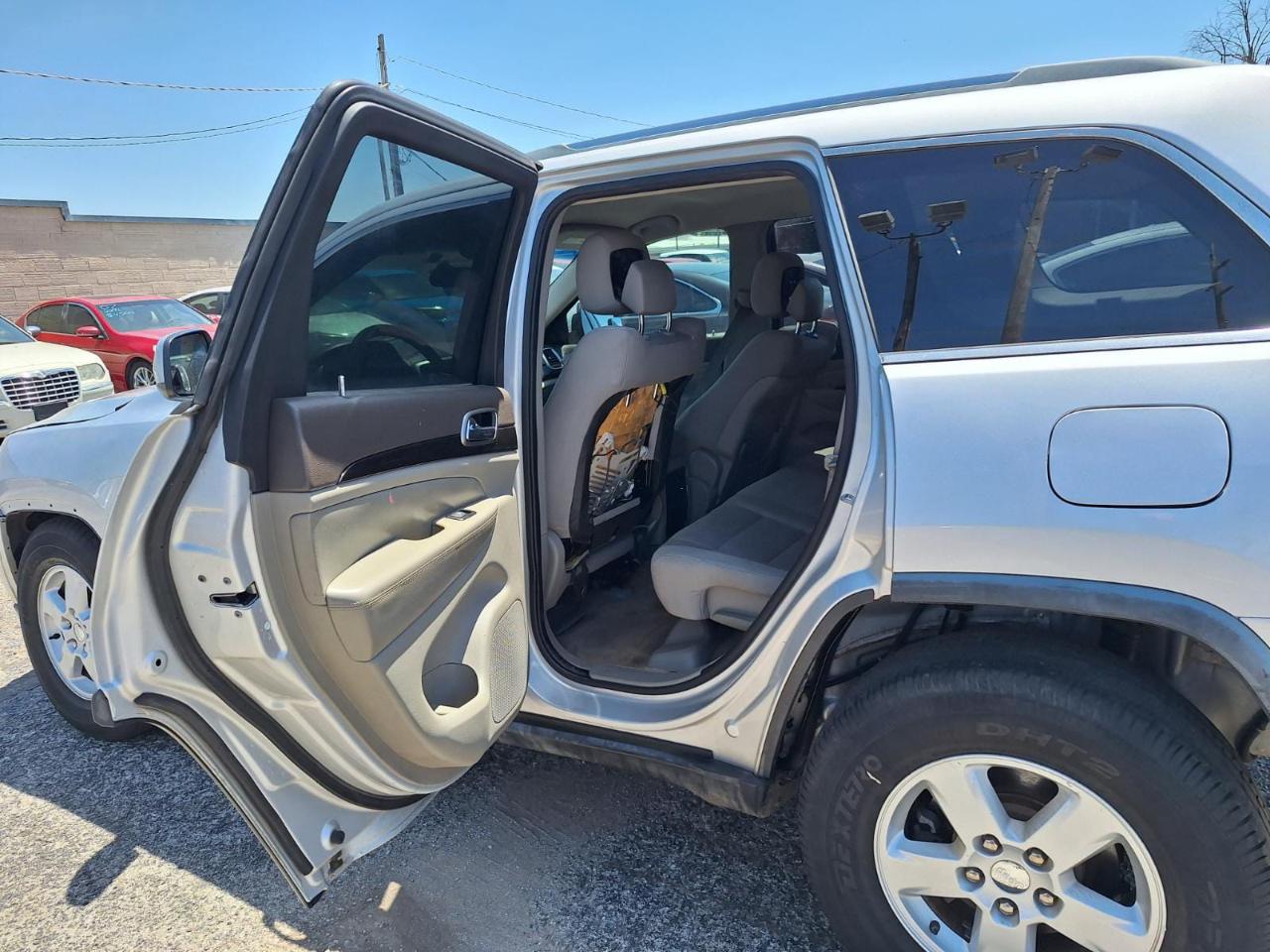 Jeep Grand Cherokee  2011