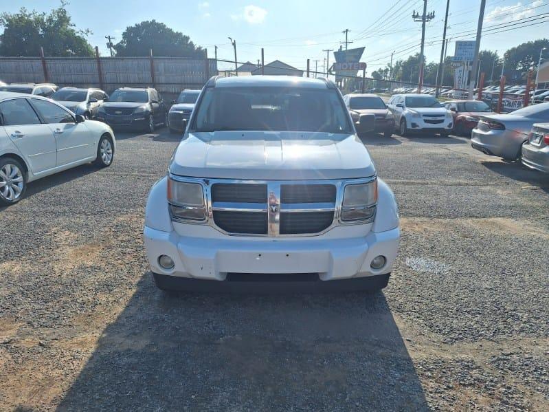 Dodge Nitro  2008