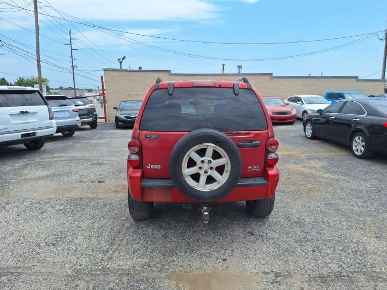 Jeep Liberty  2005