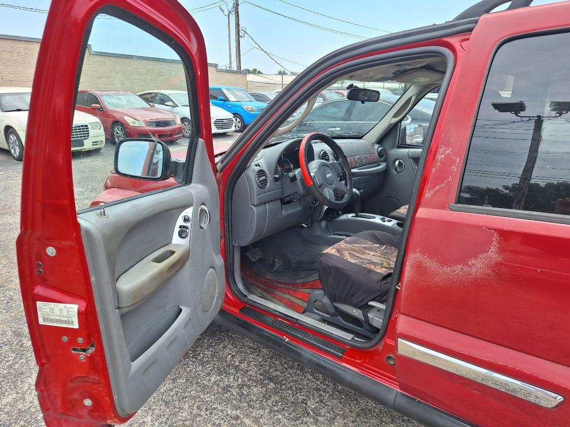 Jeep Liberty  2005