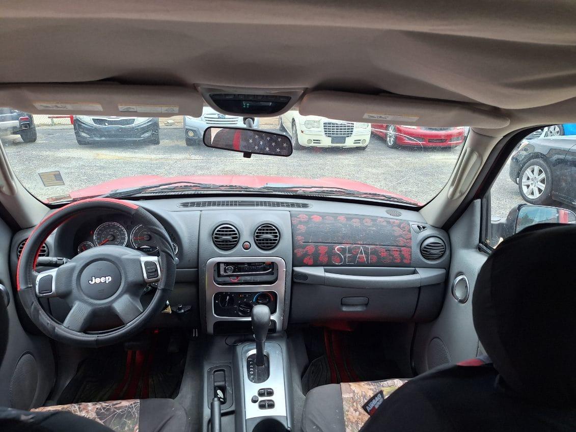 Jeep Liberty  2005