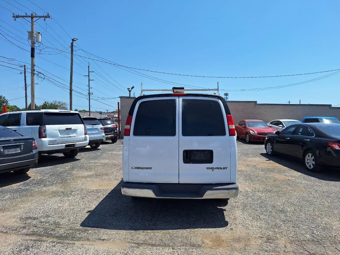 Chevrolet Express 1500 2004