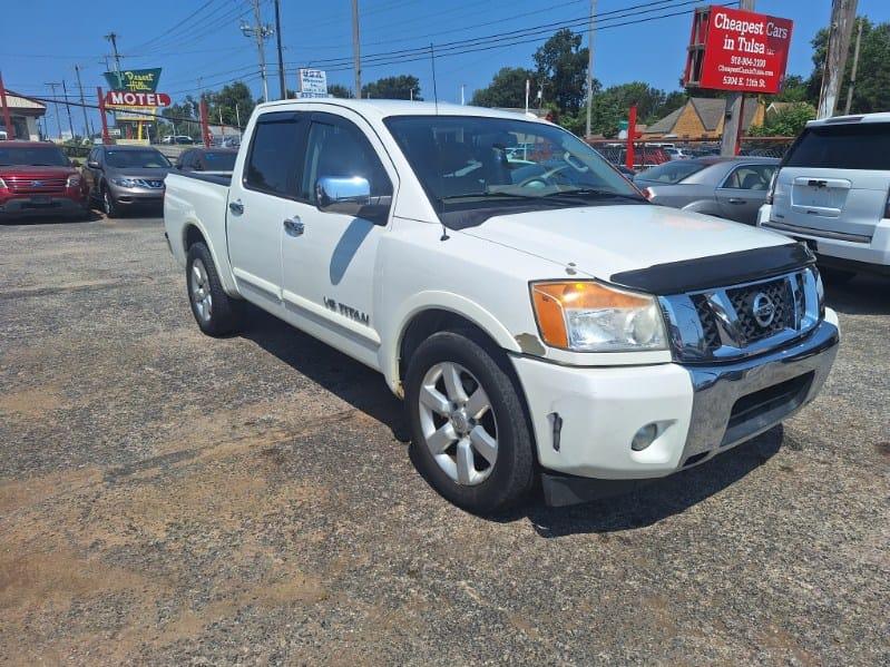 Nissan Titan SV 2013