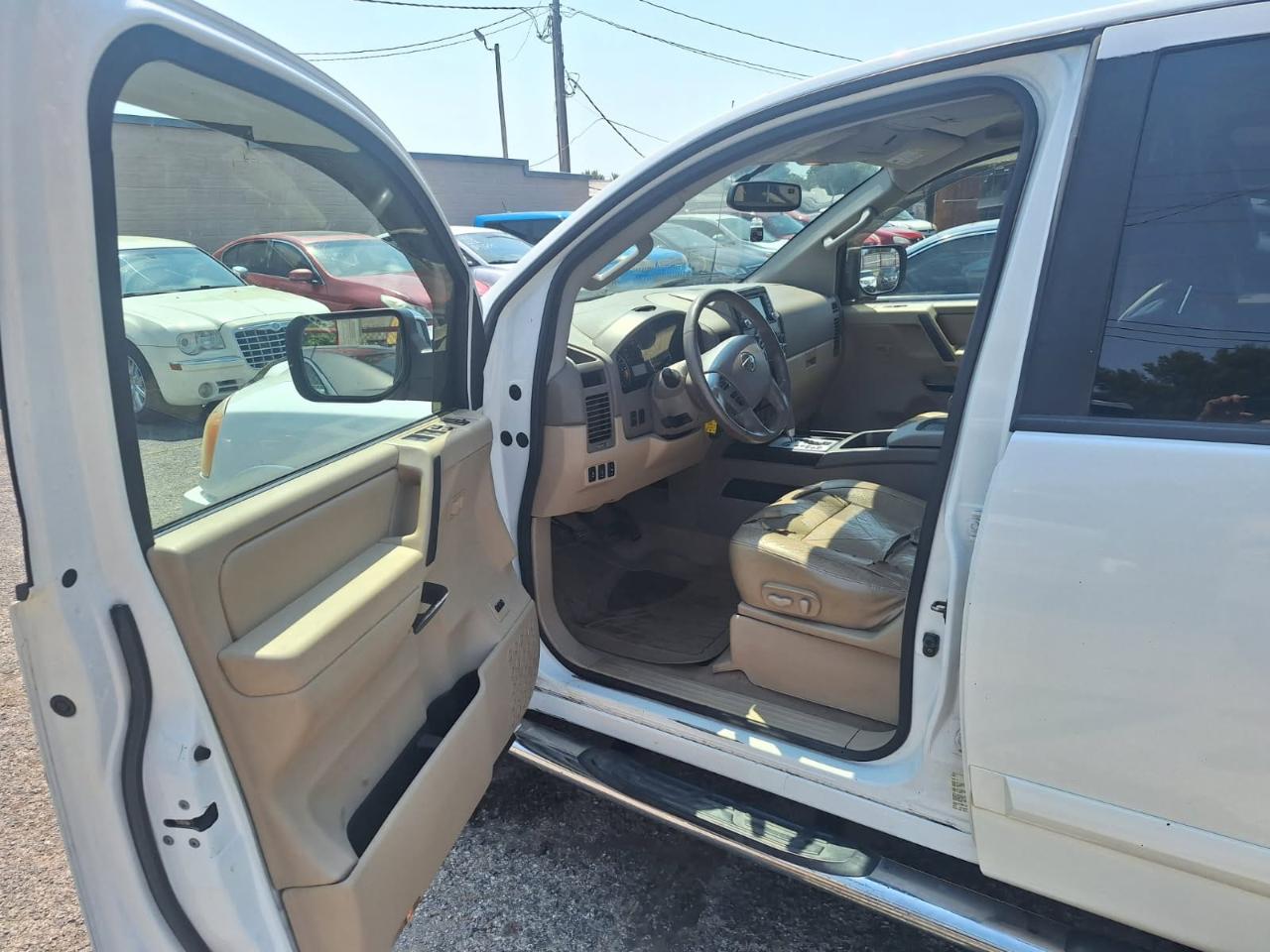 Nissan Titan SV 2013