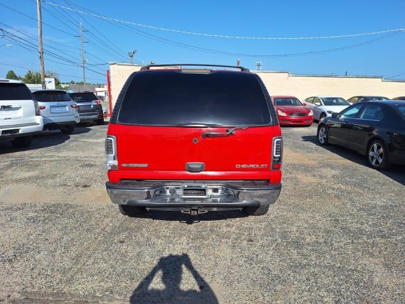 Chevrolet Tahoe Base 2004