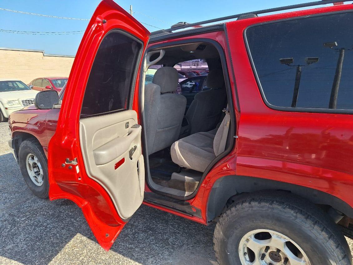Chevrolet Tahoe Base 2004