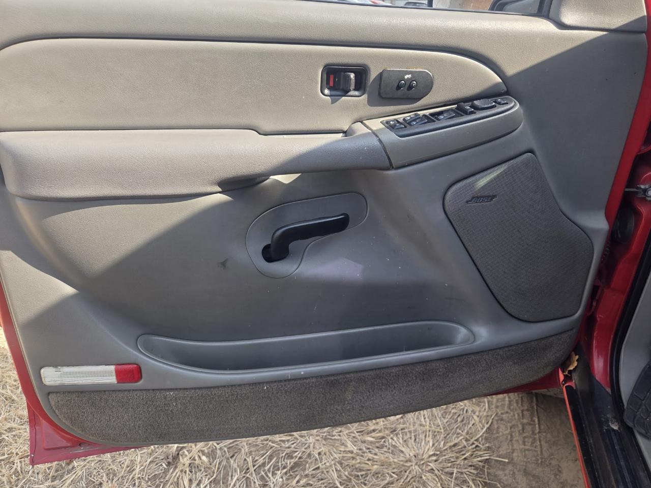 Chevrolet Tahoe Base 2004