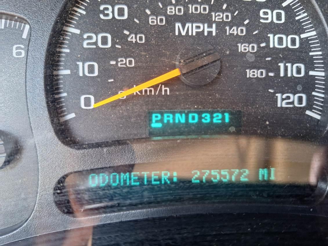Chevrolet Tahoe Base 2004