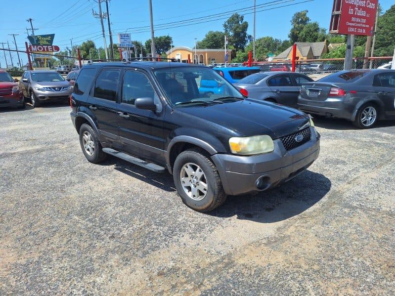 Ford Escape  2005