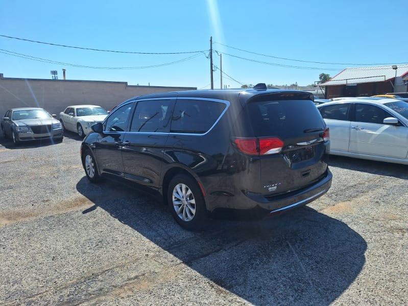 Chrysler Pacifica  2018