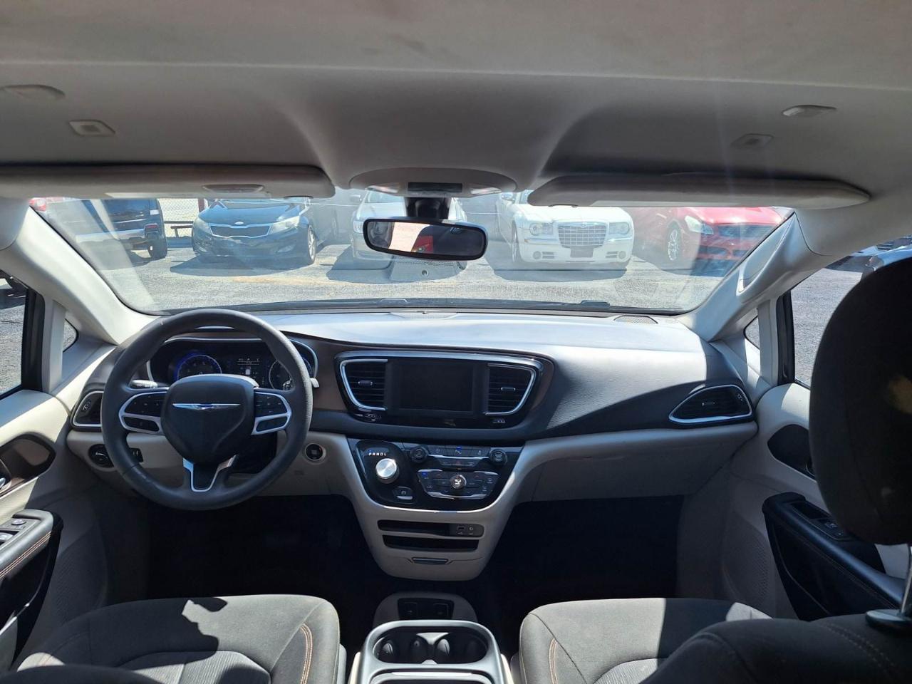 Chrysler Pacifica  2018