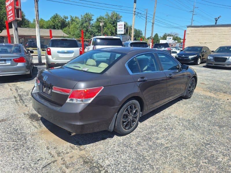 Honda Accord LX 2011