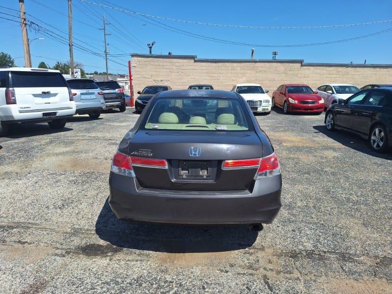 Honda Accord LX 2011